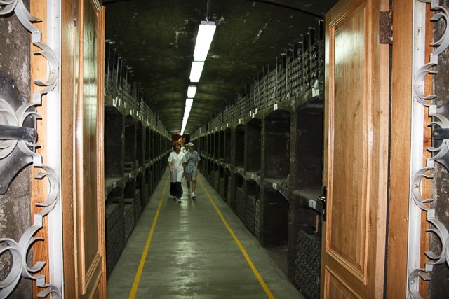 Массандровский винзавод. Музей, дегустация.