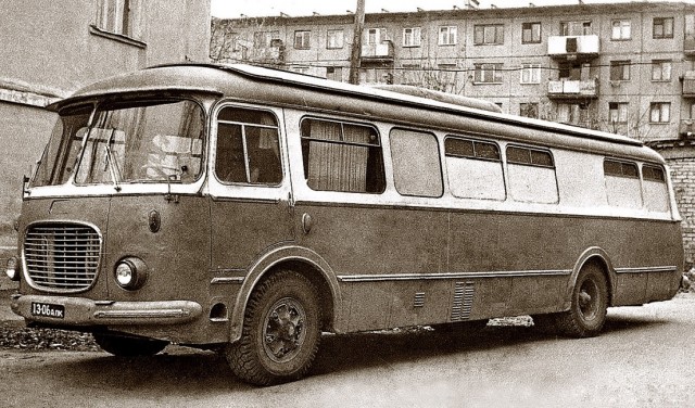 6 автобусов иностранного производства, популярных в СССР
