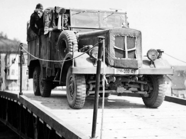 Фронтовой грузовик вермахта Einheitsdiesel