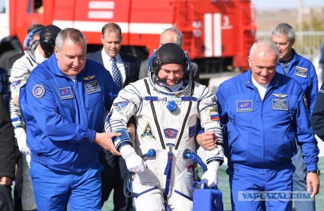 Полиция ищет росгвардейца, избившего подростка на митинге 3 августа до сотрясения мозга