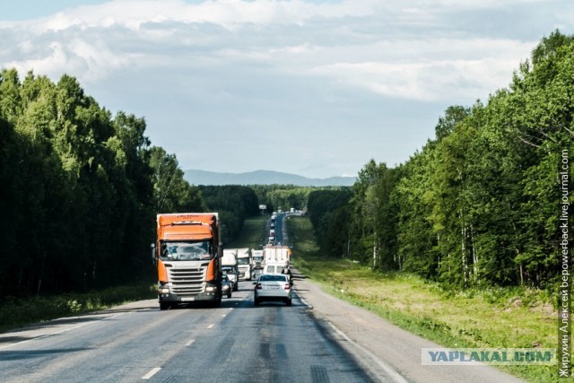 Есть ли дороги в России? Проехал до Магадана на машине и посмотрел