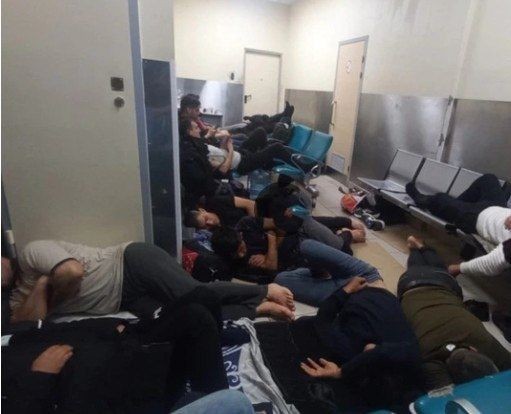 В Душанбе заявили, что в аэропортах Москвы "застряли" порядка 1 тыс. таджикистанцев