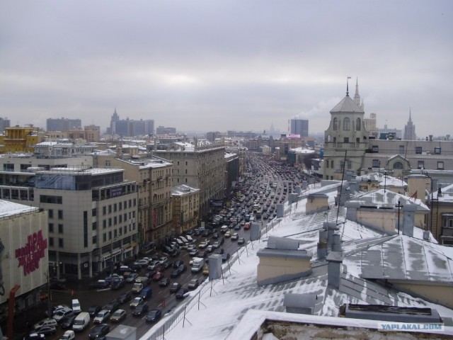 Крышесносящий вид с крыши ))