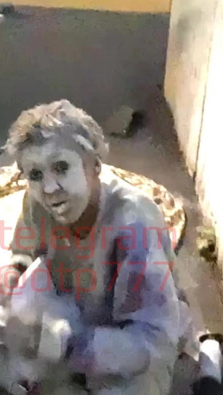 Тяжела жизнь наркомана и зажигалку никто не даёт.