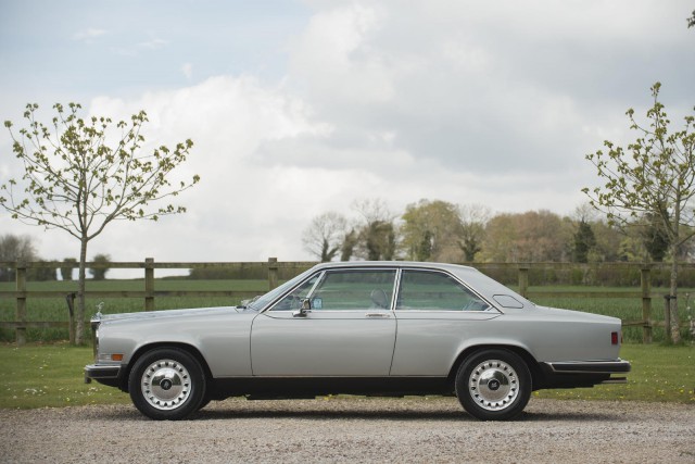 Rolls Royce Camargue.