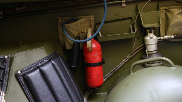 Бронированный разведывательно-дозорный фрегат: тест-драйв БРДМ-1