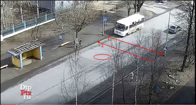 В Петрозаводске грузовик сбил девочку на пешеходном переходе
