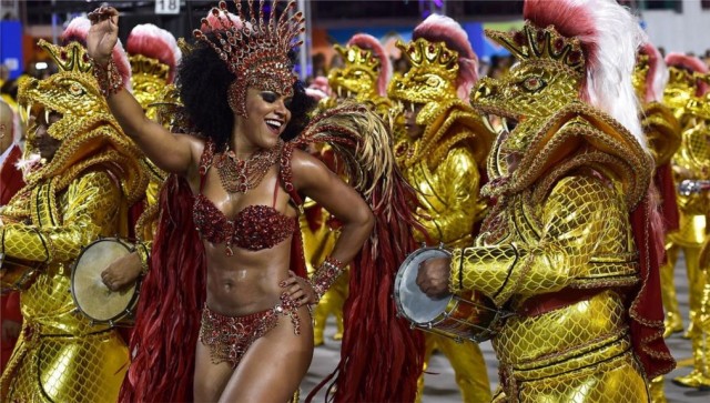 Карнавальных птичек пост