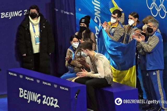 Украинские фигуристы демонстративно проигнорировали прокат Валиевой на Олимпиаде.