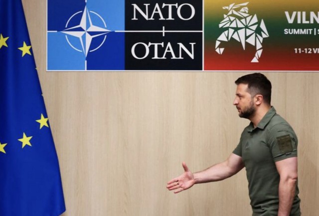 Премьер Шмыгаль: Украина находится в шаге от приглашения в НАТО
