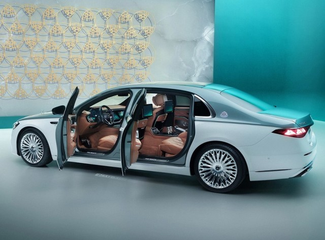 Mercedes представил Maybach S-Class 2027