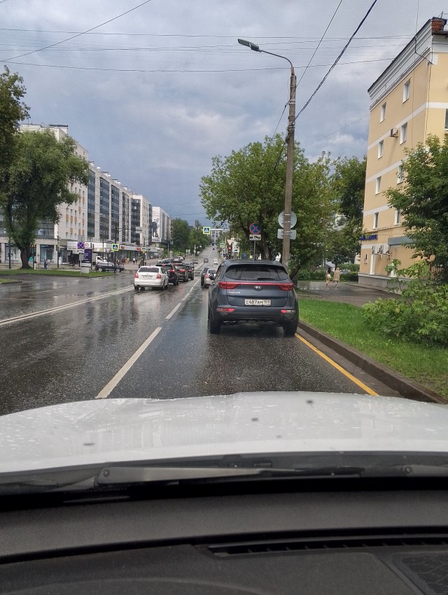 Паркуюсь как хочу. Пермь.