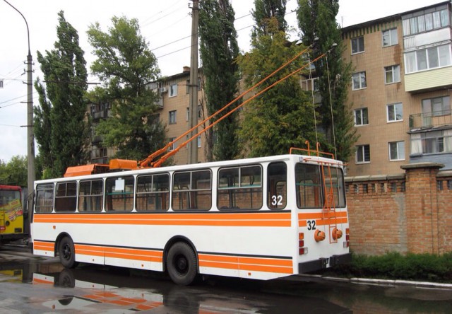 Игра на ЯПе: Угадай АВТО-9