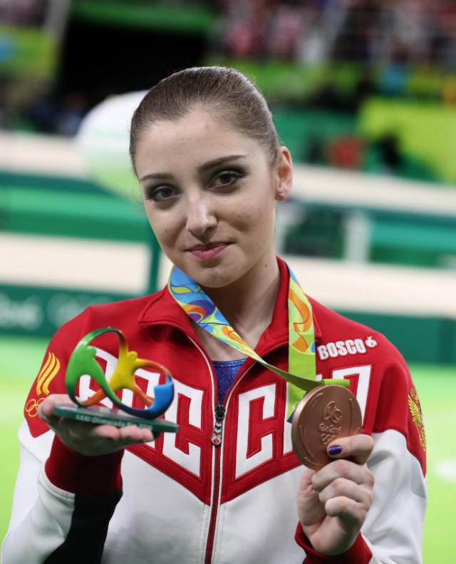 Полный комплект олимпийских медалей для России