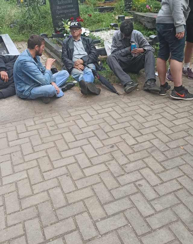 Виктор Цой. Богословское кладбище