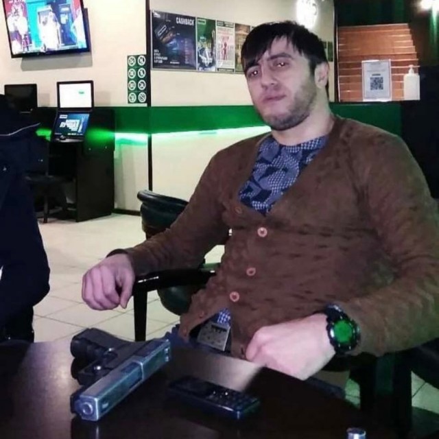 Избивал новобранцев