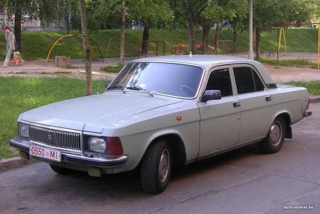 От ГА3-24 до ГАЗ-31105: «Волги» в наших дворах 20 лет назад