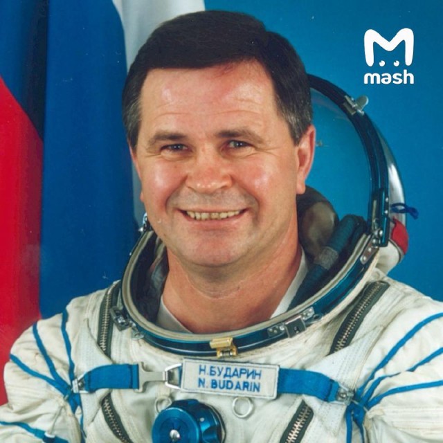 Не тот космонавт заболел