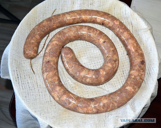 "Краковская" и "сервелат" в домашних условиях