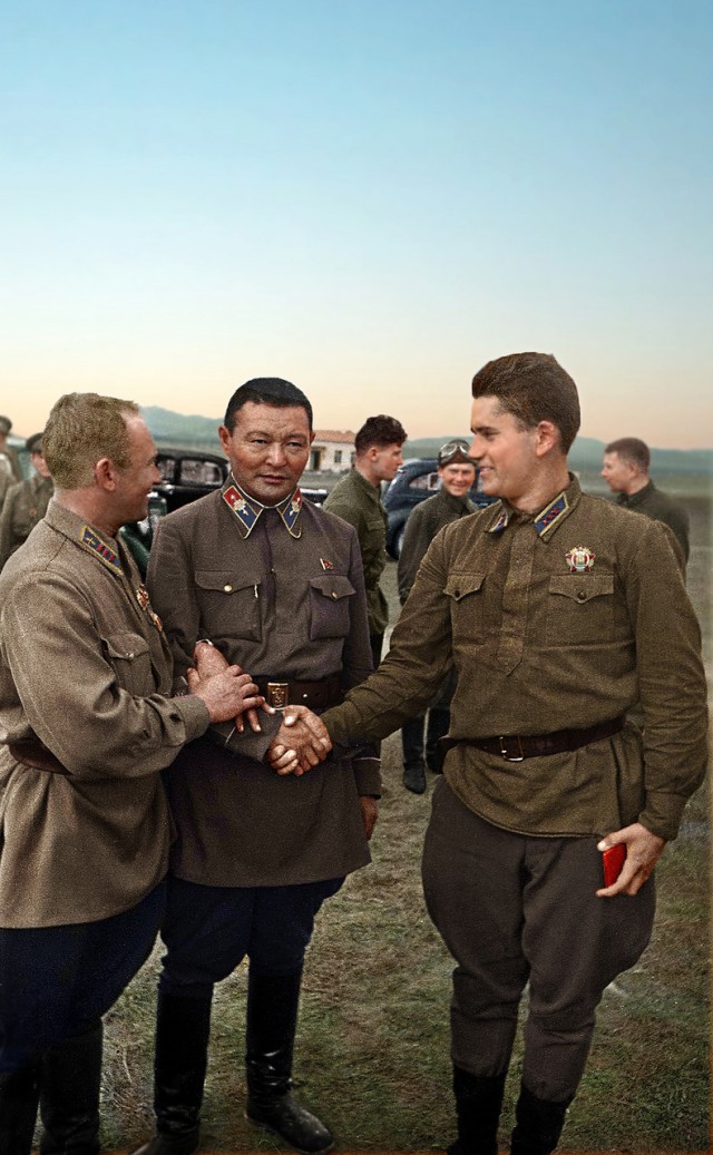 Герои Великой Отечественной войны в цветных фотографиях.