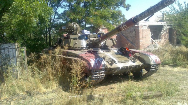 Бронетанковый апокалипсис. Подбитые танки вооружённых сил Новороссии