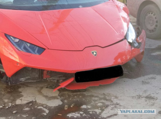 Lamborghini разбилась о Matiz в Симферополе