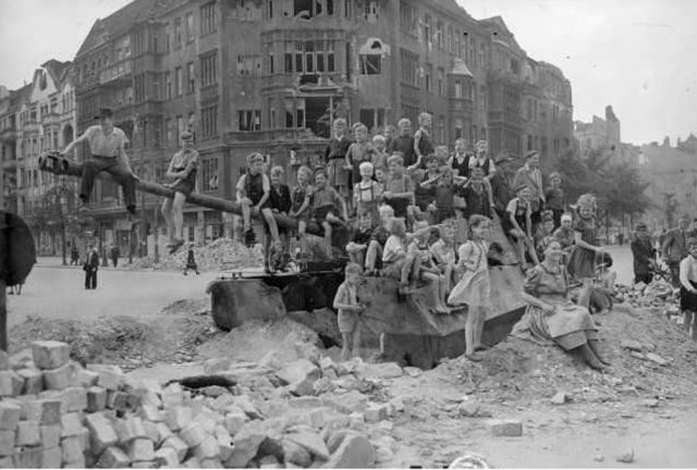 Берлинская операция. Апрель - май 1945 года.