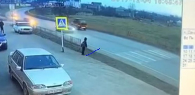 Ребенок на нерегулируемом пешеходном переходе
