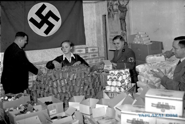 Как выглядела будничная жизнь нацистской Германии