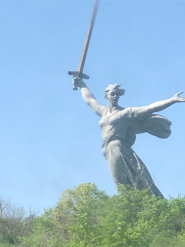 Живу в Волгограде