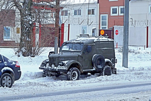 От «Виллиса» до ГАЗ-69: винтажные внедорожники в наших дворах 20 лет назад