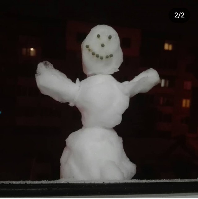 Снеговики, которых слепили очень креативные люди