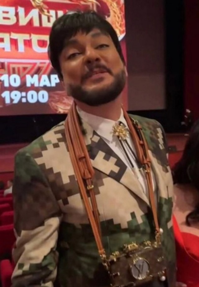 Ну не гнида ли...