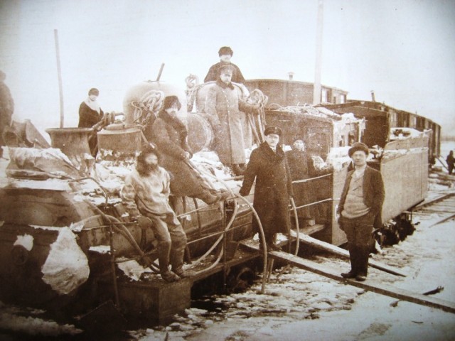Фотографии из прошлого нашей страны - 57