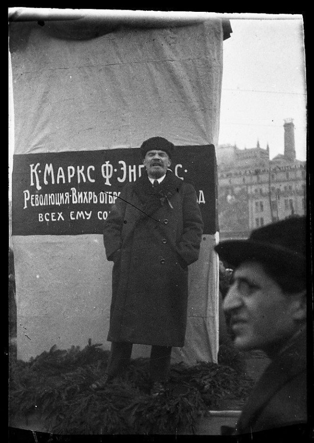 Редкие и не каноничные фотографии Владимира Ленина