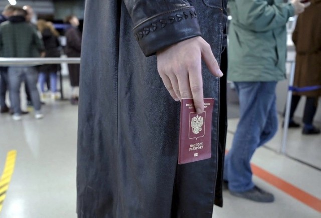 Турчак заявил о необходимости вернуть всех уехавших из России