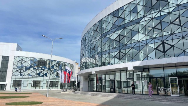 В Воронеже открылась самая большая школа России