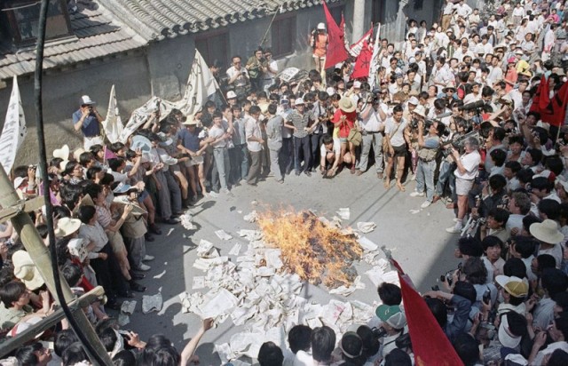 35 лет назад. Протесты на Тяньаньмэнь