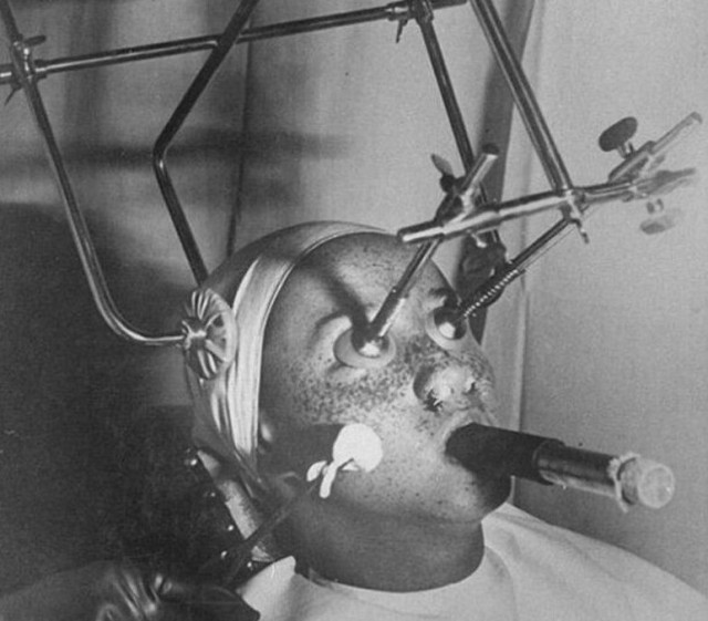 Лица, события, эпохи: редкие исторические фотографии, которые перенесут вас в другое время