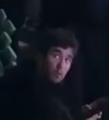 Гимн, трибуна и мастурбек