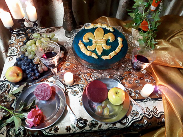 Средневековое застолье (Дню Повара посвящается!)