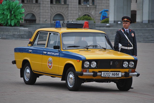 В Ленинграде воздух настолько очистился, что...