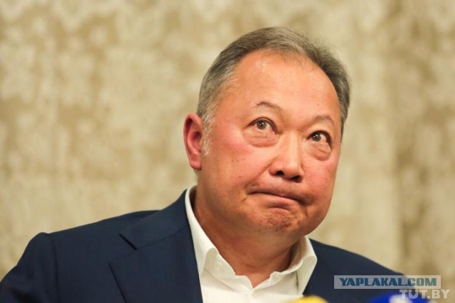 В Киргизии пропал президент Сооронбай Жээнбеков