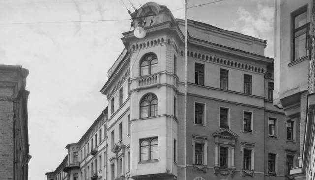 Где жили москвичи 100 лет назад и сколько это стоило.