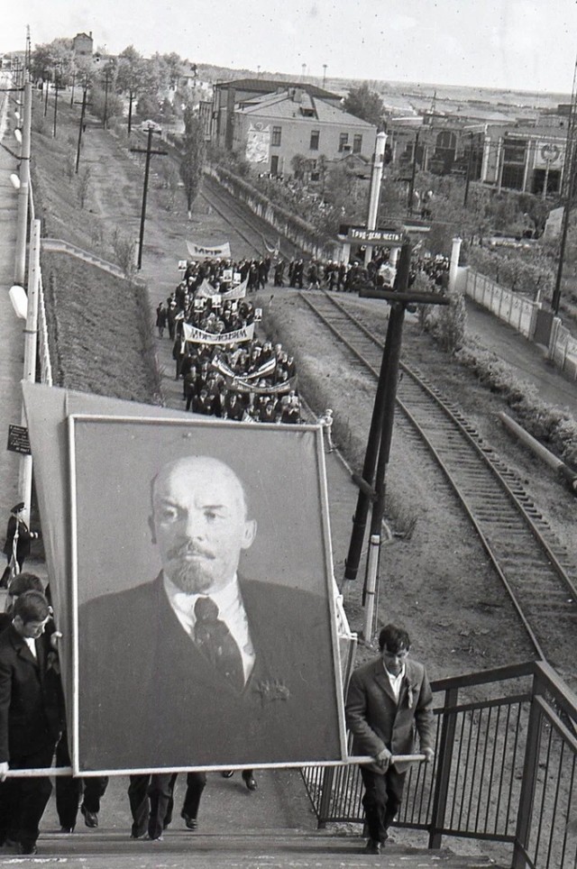 Фотографии из прошлого нашей страны - 32