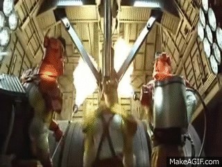 Массированная атака диверсантов на стоянку техники