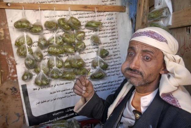 Лёгкий базовый курс по знакам различия йеменских хуситов.