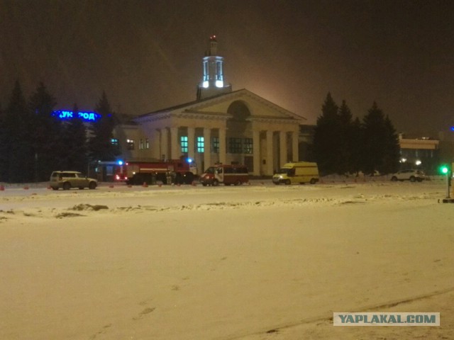 Эвакуация в Челябинском аэропорту.