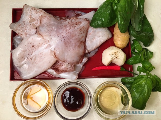 Кальмары (Three Cup Squid)