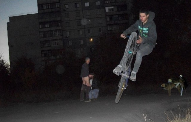 Забавные и страшные фотографии фотоловушек!